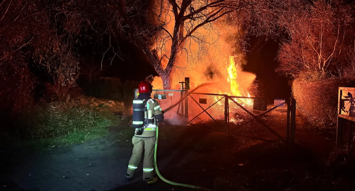 Pożar na ogródkach działkowych 