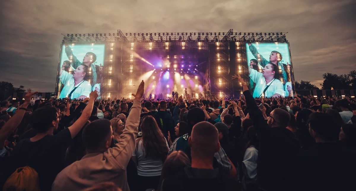 Sun Festival 2025 - przedsprzedaż biletów. Ogłoszono pierwsze z gwiazd rapowego eventu
