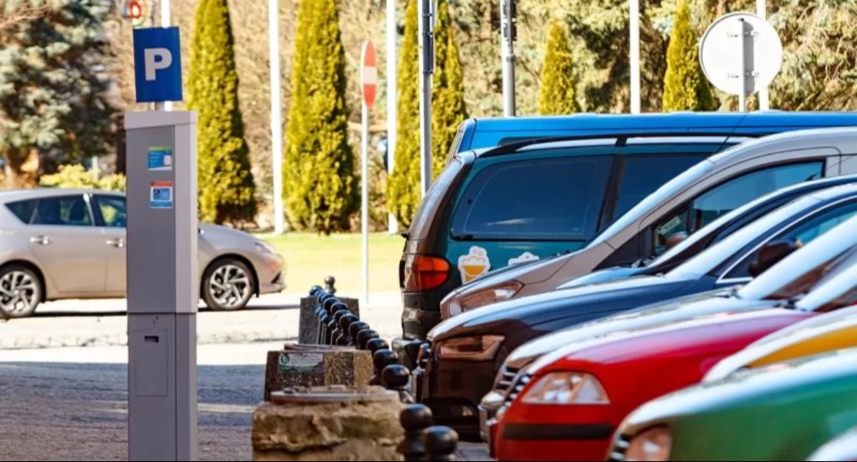 Przedsiębiorcy protestują przeciwko nowym zasadom parkowania w Kołobrzegu. Powstała petycja