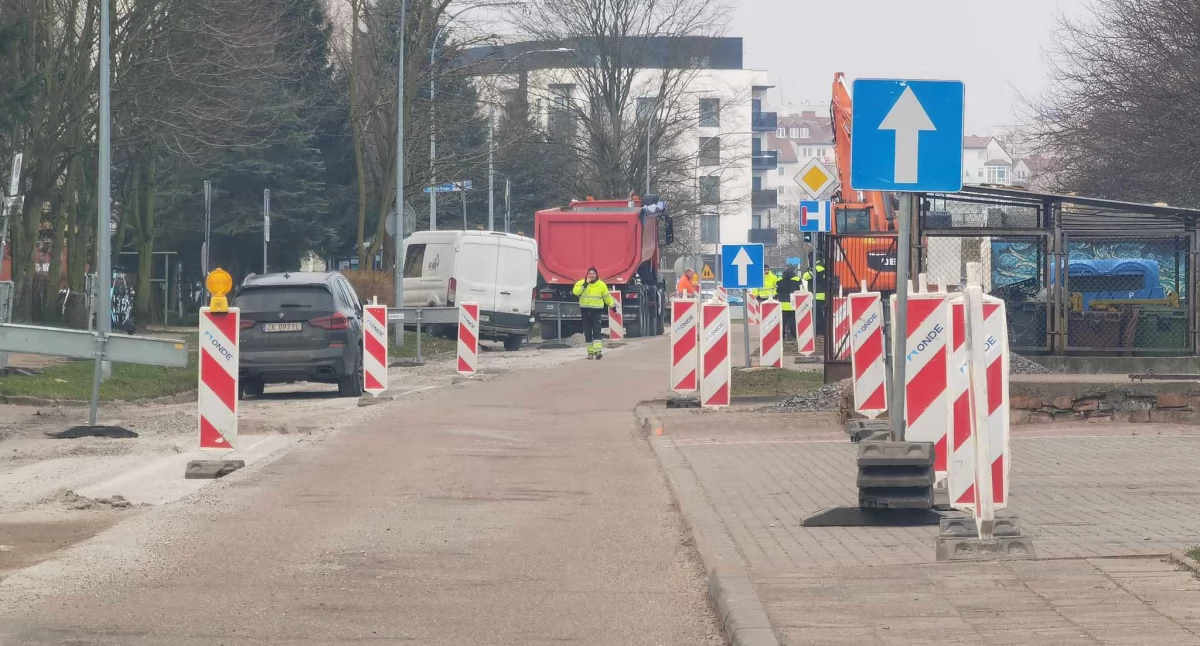 Ruszyła przebudowa Chodkiewicza. Jak będą jeździć autobusy miejskie?