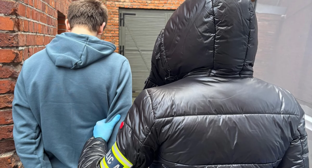 Sam Chuck Norris by się nie powstydził. Tylu poszukiwanych zatrzymała kołobrzeska policja