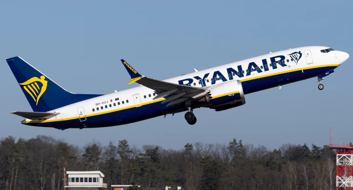 Kolejne zmiany. Ryanair ogłosił więcej lotów do Wielkiej Brytanii