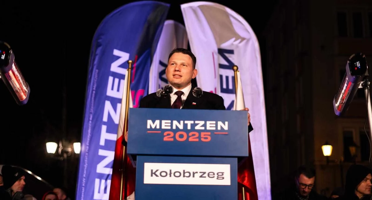 Mentzen zgromadził tłumy na Placu Ratuszowym (foto i video)