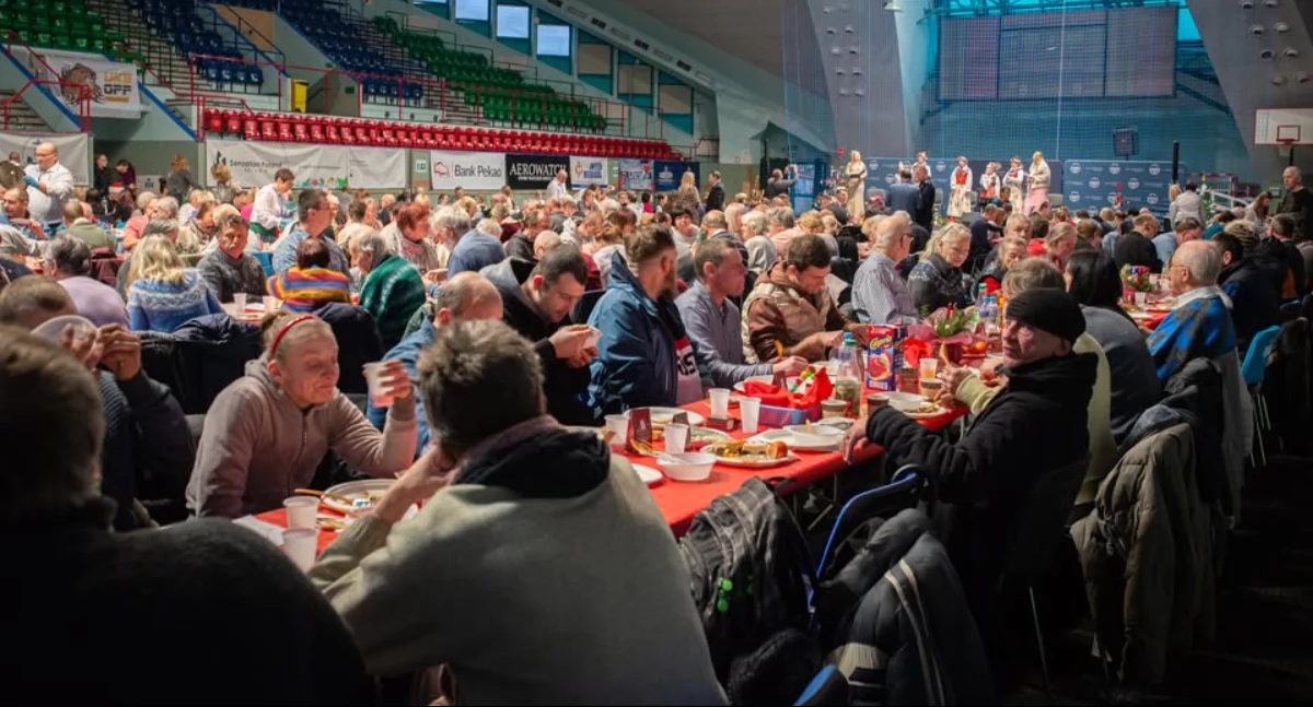 Wielkanoc dla Samotnych. Dołącz do grona wolontariuszy i pomóż w organizacji wydarzenia
