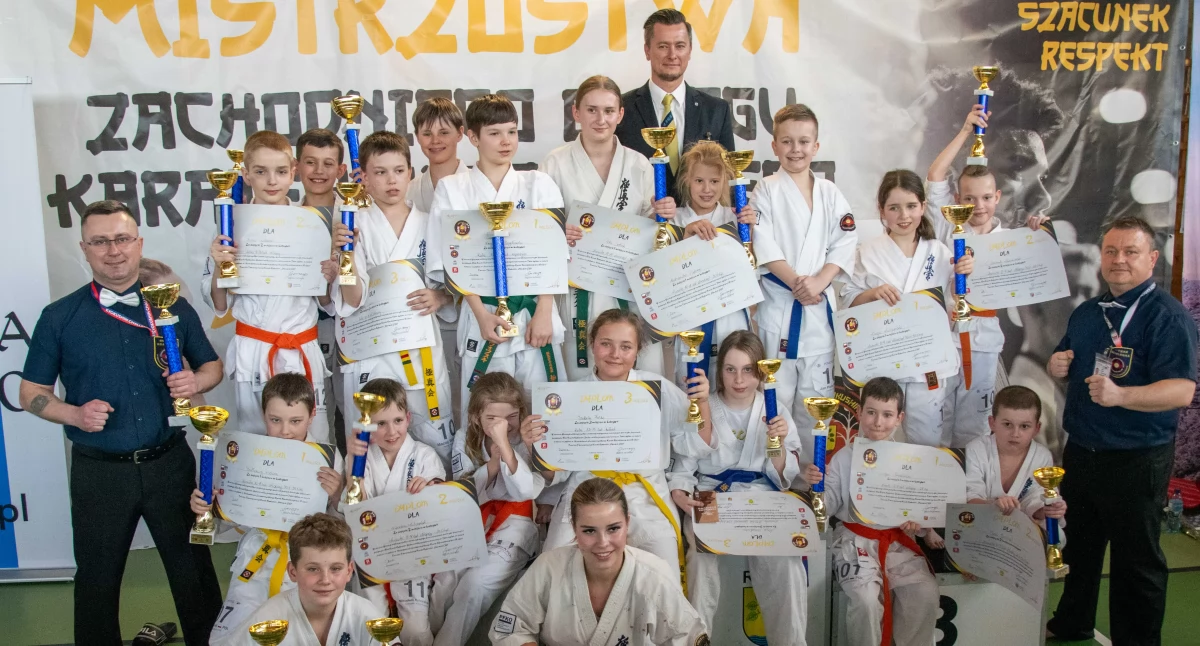 20 medali karateków. Dobry start w Mistrzostwach Makroregionu i Turnieju Pomorze CUP