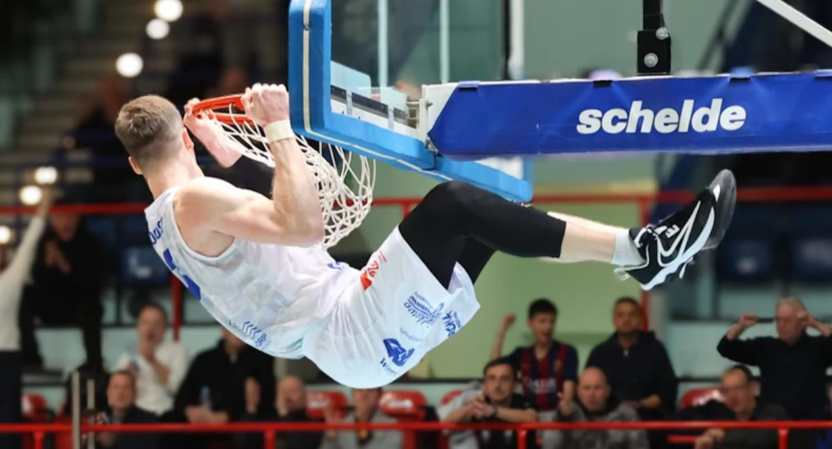 Kotwica walczy o utrzymanie 3 miejsca przez play off. Na Milenium z GKS Tychy