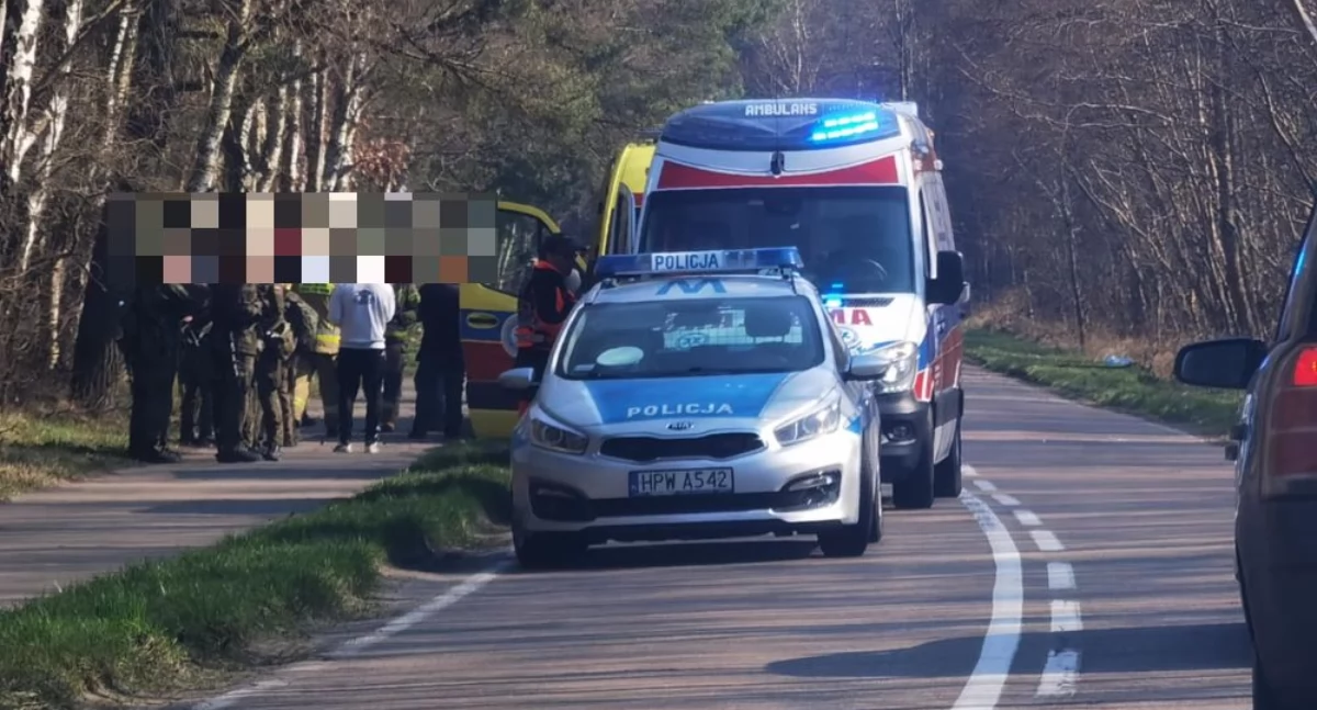 Kolizja czterech samochodów z udziałem pojazdu wojskowego. Są utrudnienia