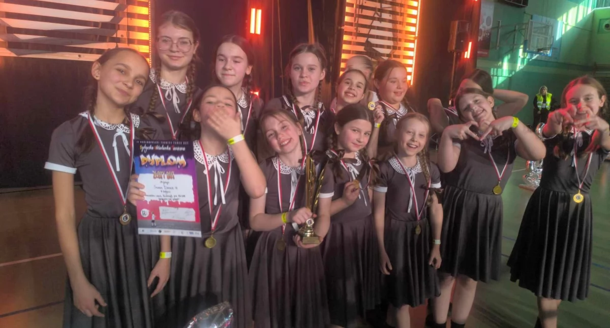 Co za występ! Swan Dance triumfuje na ogólnopolskim turnieju