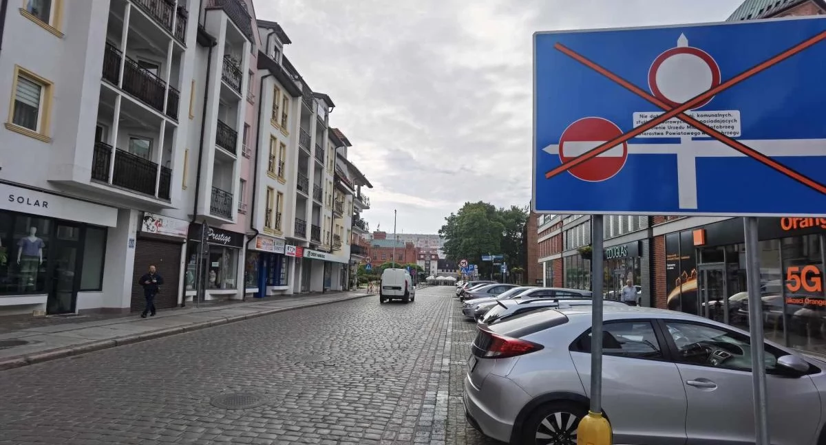 Centrum znowu przejezdne. Miasto wraca do starej organizacji ruchu