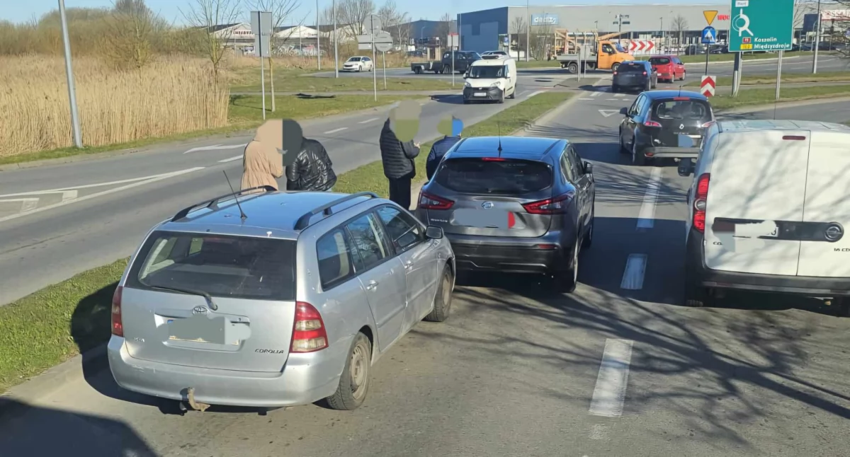 Kolizja na obwodnicy. Są utrudnienia w ruchu