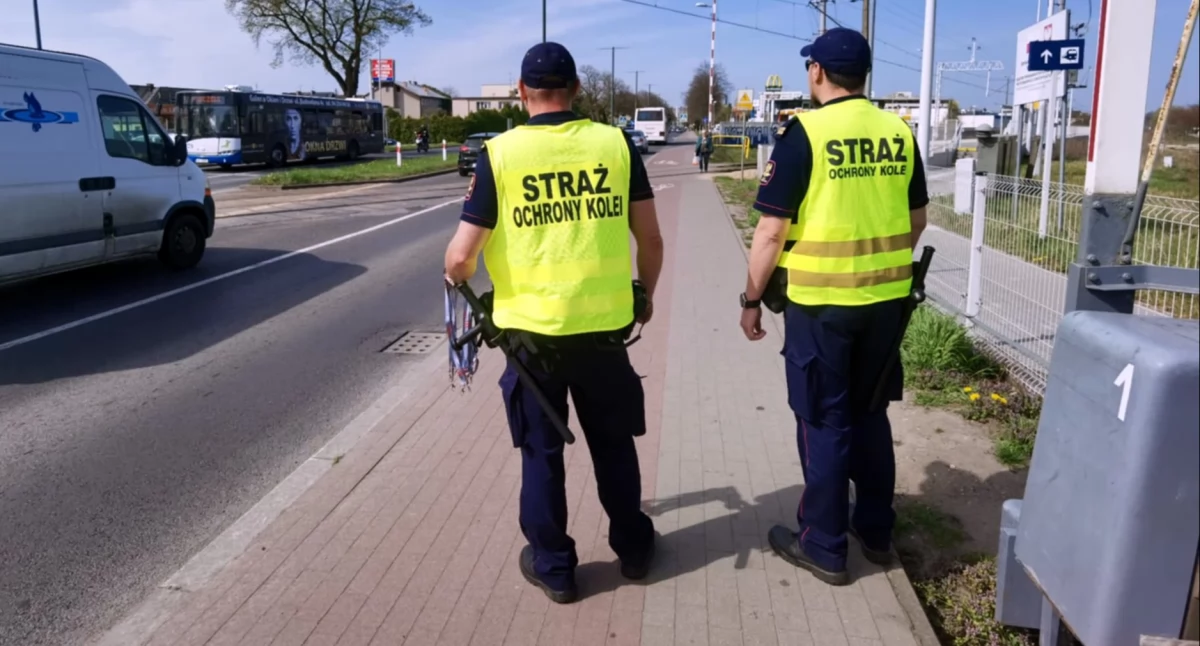 Życie kontra pośpiech. Kolej edukowała kierowców