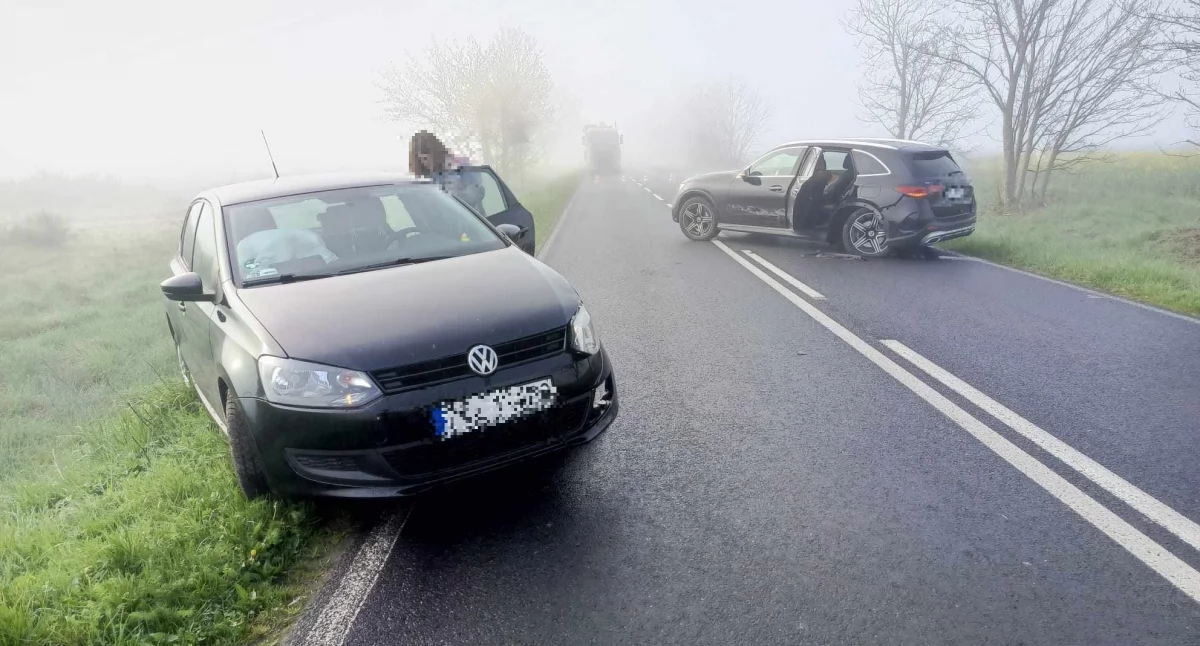 Zderzenie  po wyprzedzaniu ciężarówki. 3000 zł mandatu i 10 punktów