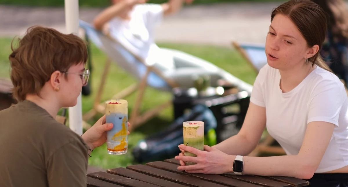 Nowe letnie smaki w Kawiarni Colbergcoffee – czas na orzeźwienie w Kołobrzegu!