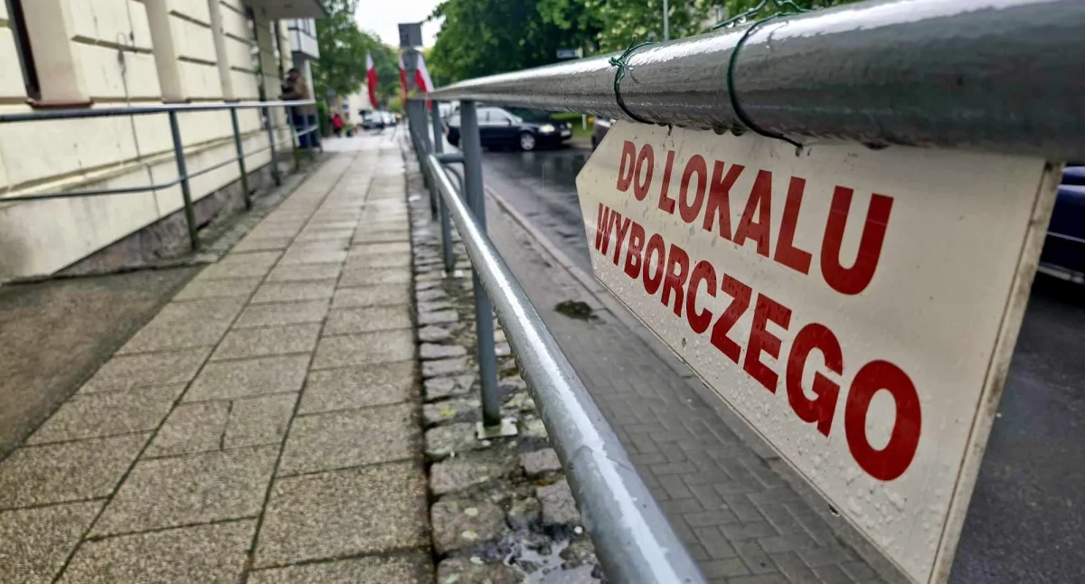 Wybory prezydenckie 2025. Pierwsze dane o frekwencji w powiecie