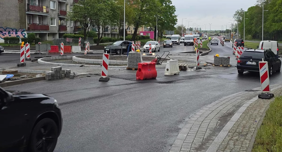 Nowe rondo przy wyjeździe z miasta