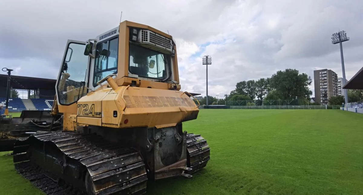 Problemy z modernizacją stadionu. Wykonawca zrywa umowę, miasto nalicza kary