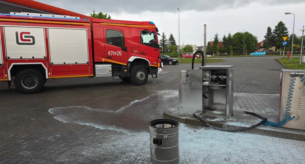 Pożar na stacji paliw w Kołobrzegu. Zapaliło się od... odkurzacza