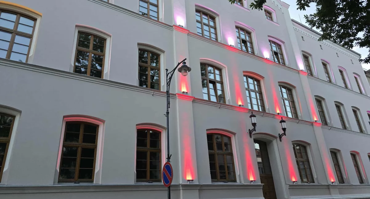 Czterodniowy tydzień pracy? Ministerstwo zaprasza, Kołobrzeg nie planuje zmian