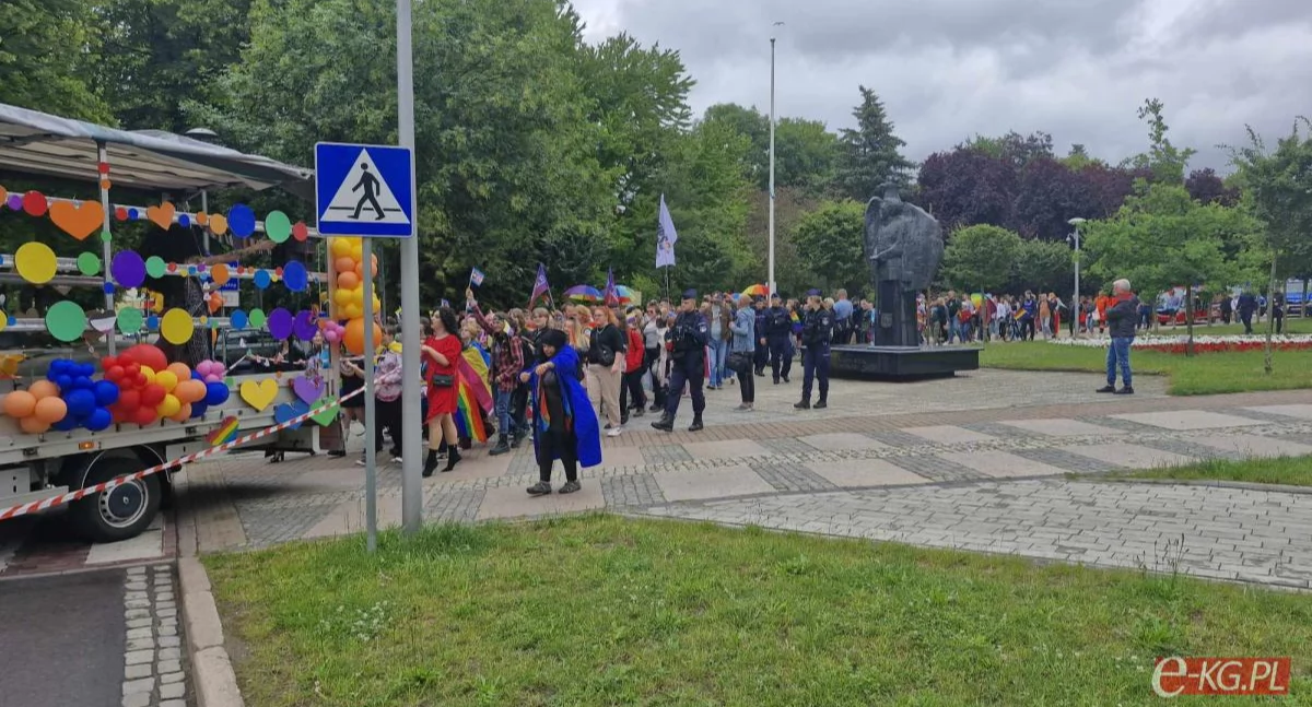 Marsz Równości, kontrmanifestacja i modlitwa publiczna