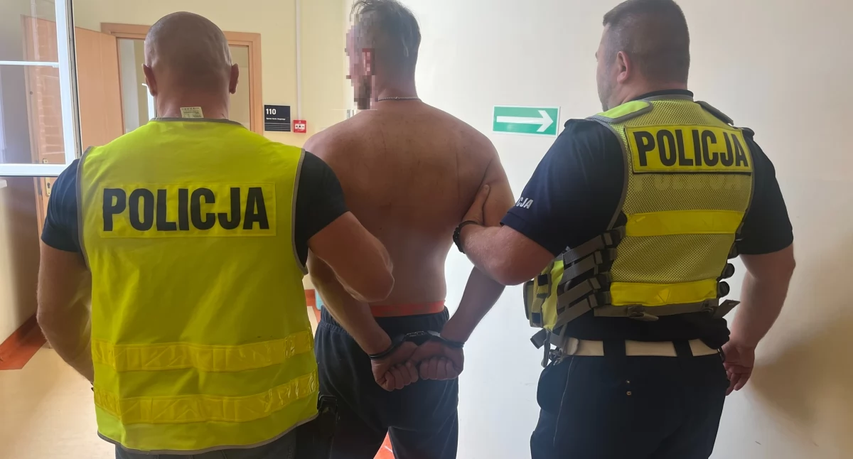 Uciekał przed policją i ukrył się w lesie. 27-latek zatrzymany po kilku godzinach obławy