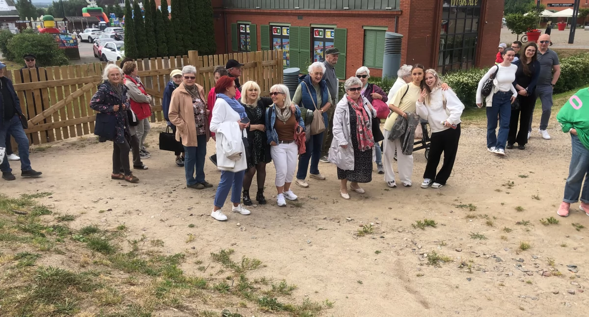 „Spełnione marzenie o chlebie” – kołobrzescy Sybiracy na wyjątkowym spotkaniu w Niechorzu