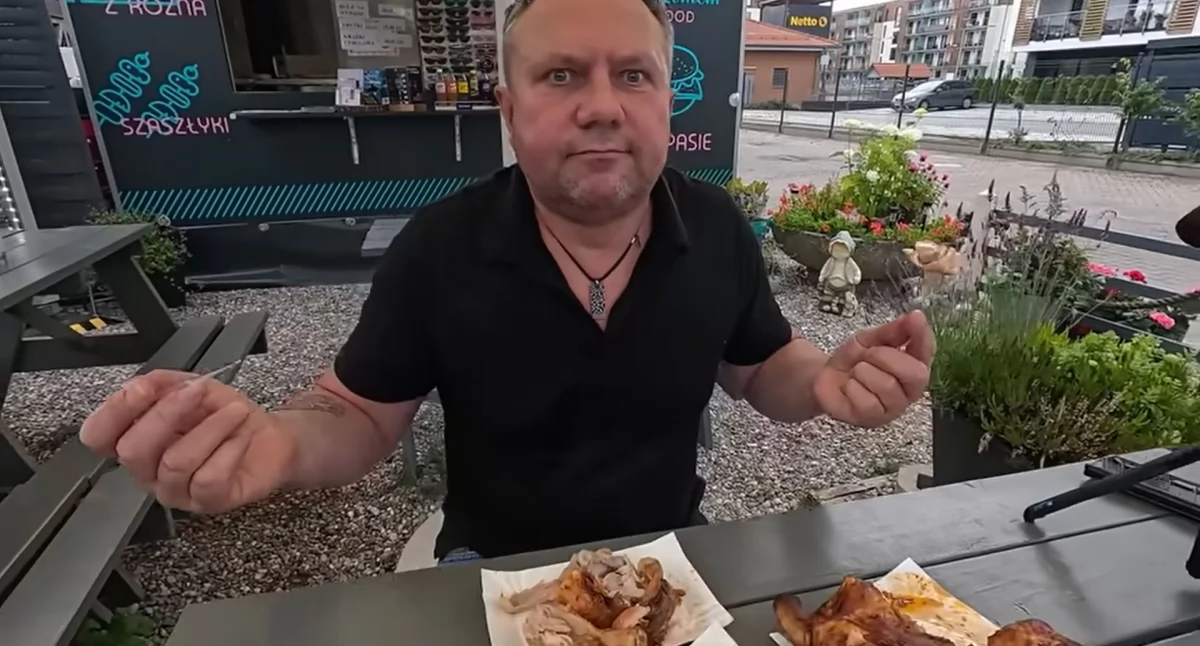 Kurczaki z rożna w Kołobrzegu. Jak wypadły na kanale Oddasz Fartucha?