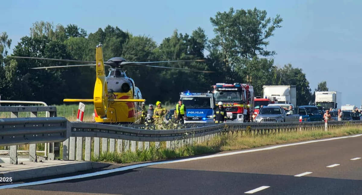 Smiglowiec LPR na S6  Droga jest zablokowana