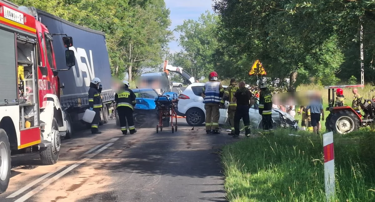 Wypadek pod Kołobrzegiem. Sześć osób poszkodowanych 