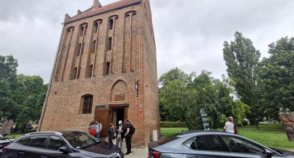 Baszta Lontowa otwarta. Bezpłatne zwiedzanie zabytku