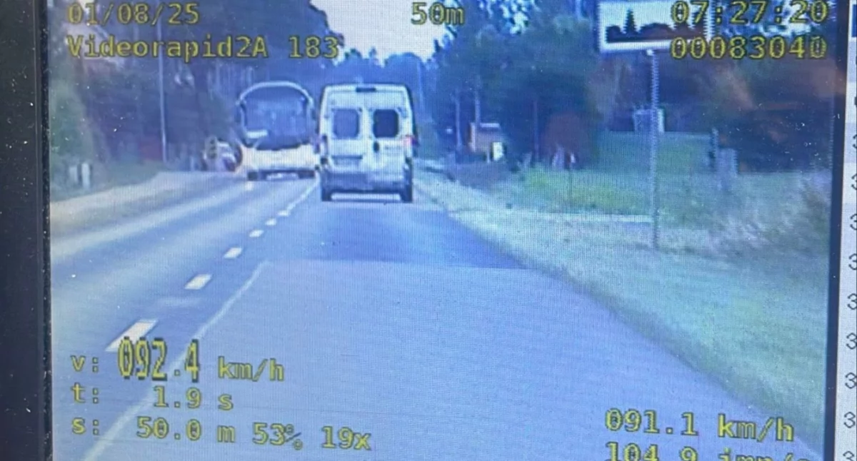 Jechał za szybko i bez prawa jazdy. Interweniowała policja