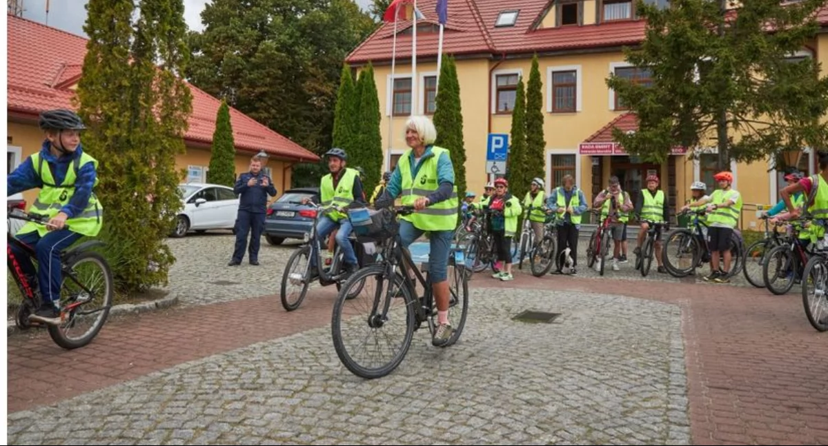 Jubileuszowy rajd do Wielowiekowych Dębów