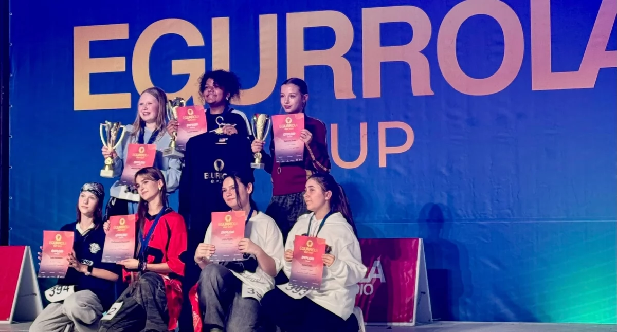 Kołobrzeżanki z medalami na turnieju Egurrola Cup