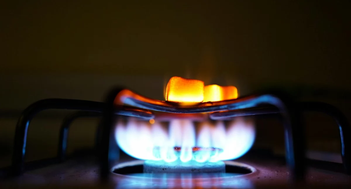 Zbiorniki LPG – jak zapewnić bezpieczną eksploatację i serwis w domu i firmie