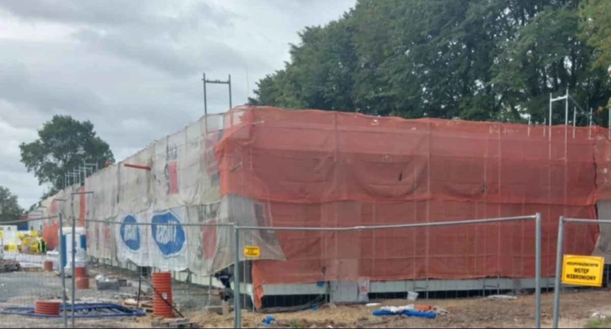 Nowy budynek Wydziału Komunikacji na ostatniej prostej
