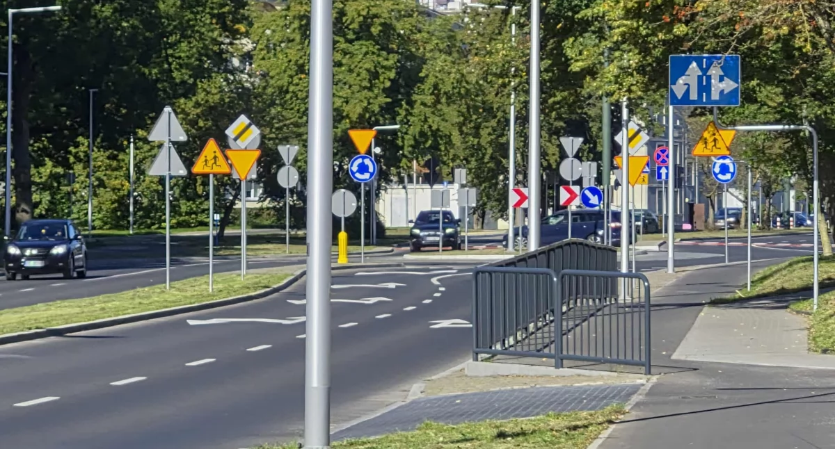 Jest bezpieczniej i wygodniej. Samorządowcy podsumowali remont ulicy Krzywoustego | wideo