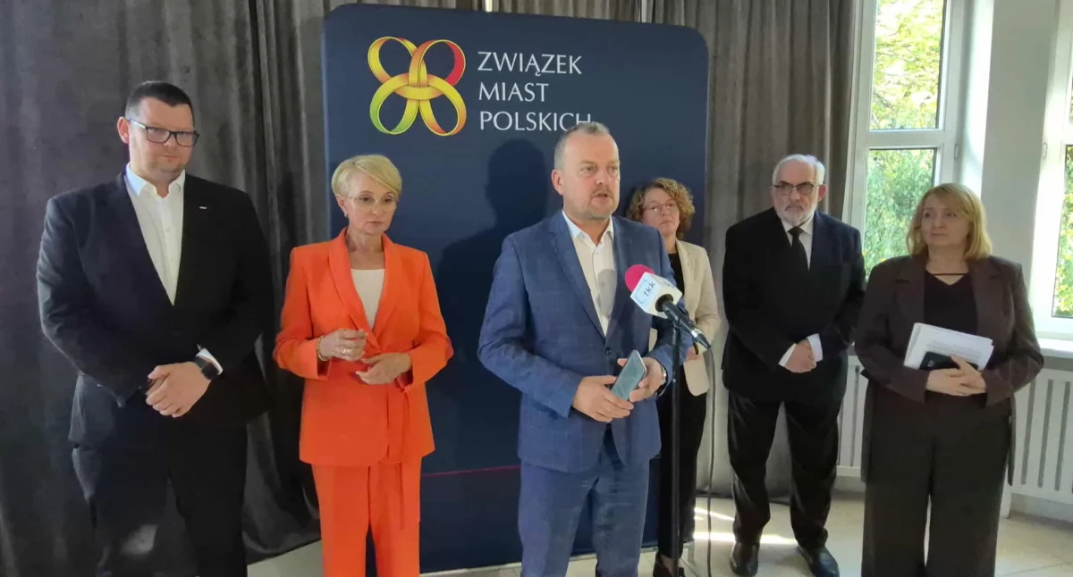 Kołobrzeg stolicą debaty o przyszłości miast. Ważne decyzje dla samorządów | wideo
