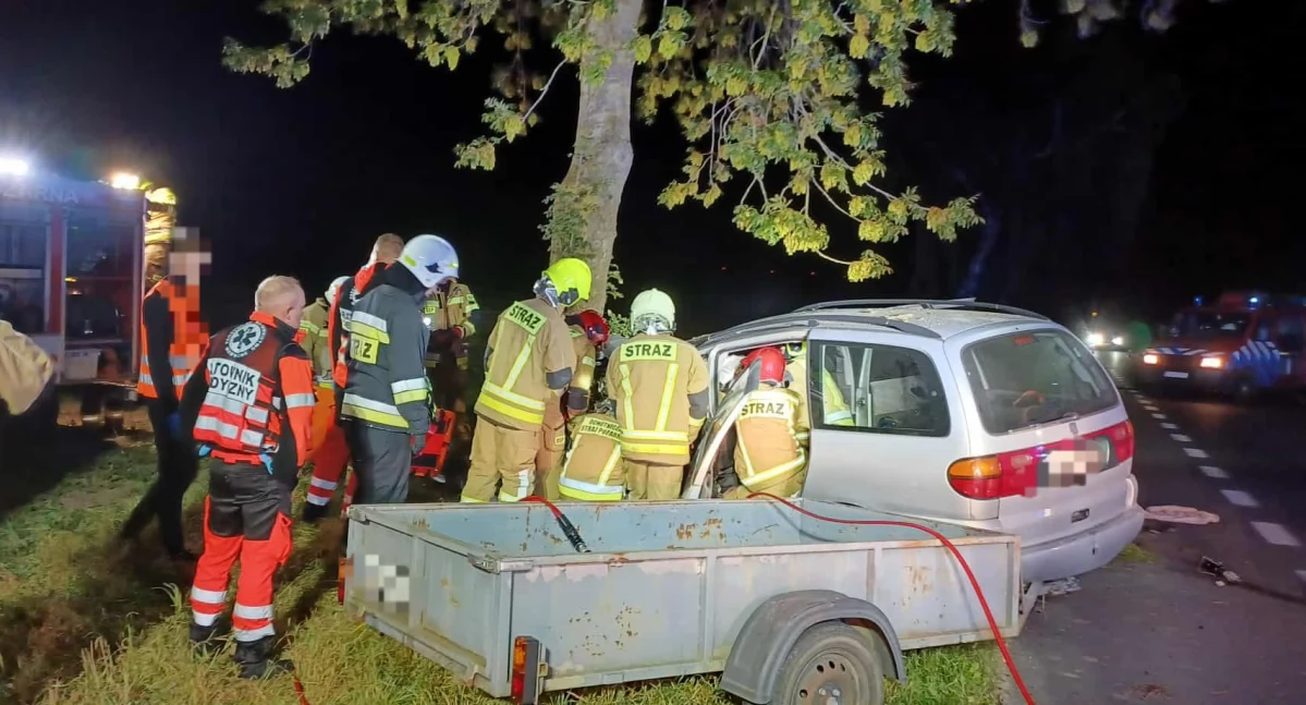 Wypadek na starej szóstce. Kierowca w szpitalu