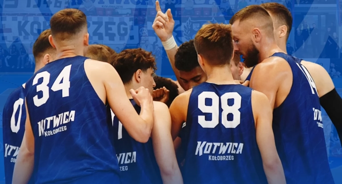 Derby Pomorza Zachodniego. Później mecz u siebie z prezentem dla kibiców