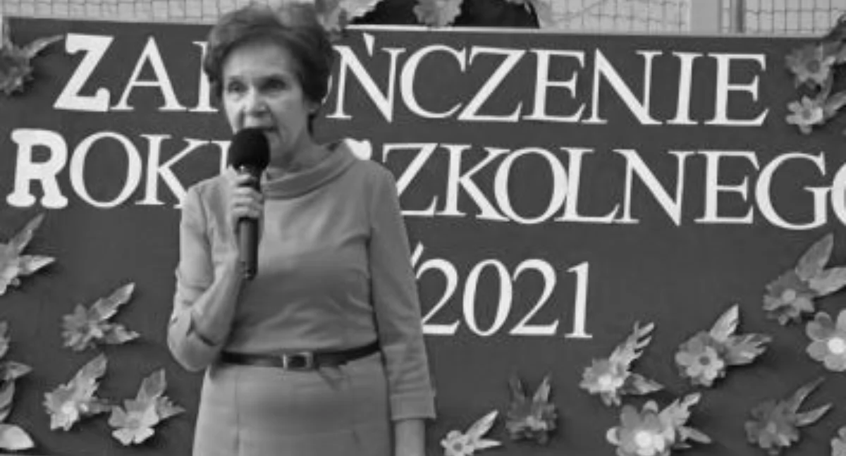 Z głębokim smutkiem i żalem...