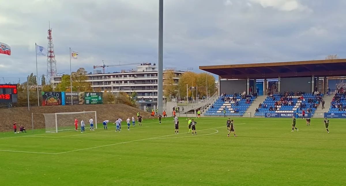 MKS Kotwica Kołobrzeg wygrywa pierwsze derby