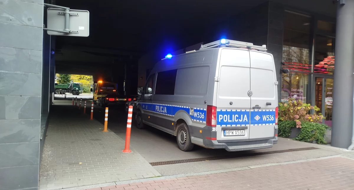 Pijany kierowca Audi zatrzymany. Miał 1,6 promila i jechał po mieście