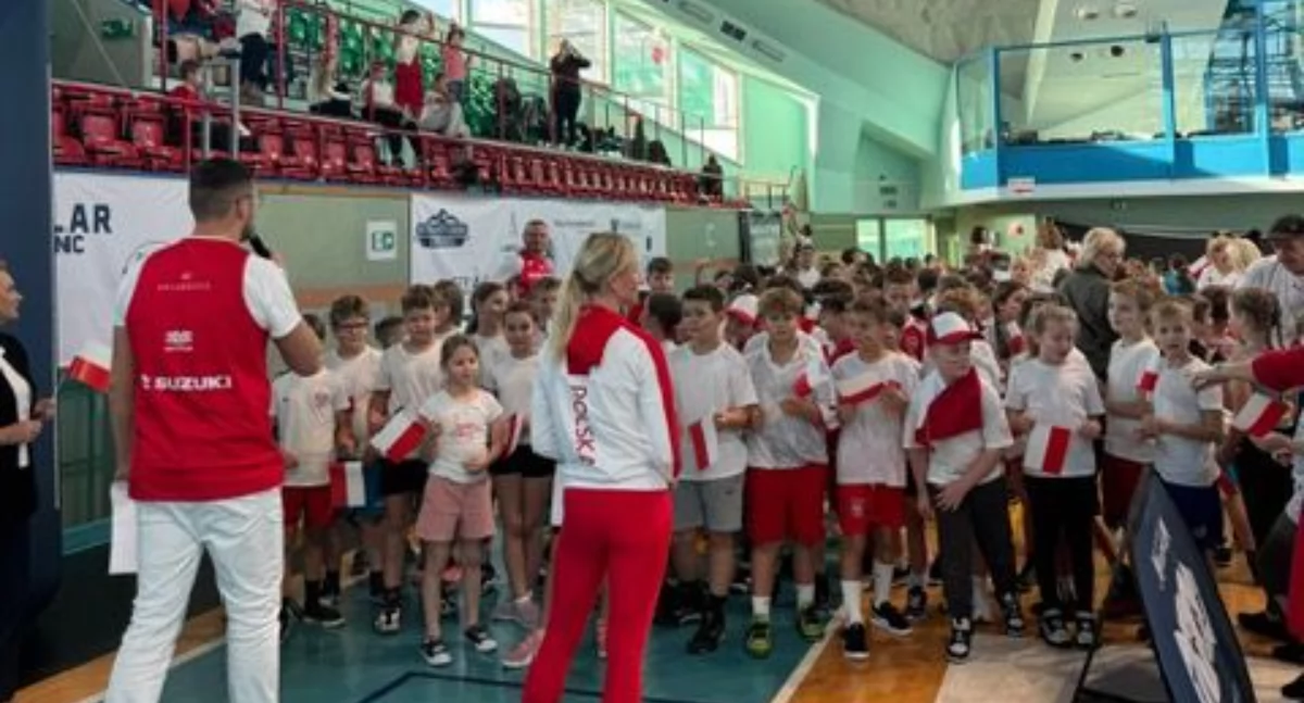 Sztafeta dla Biało-Czerwonej w Kołobrzegu. Zajęcia poprowadziła mistrzyni olimpijska