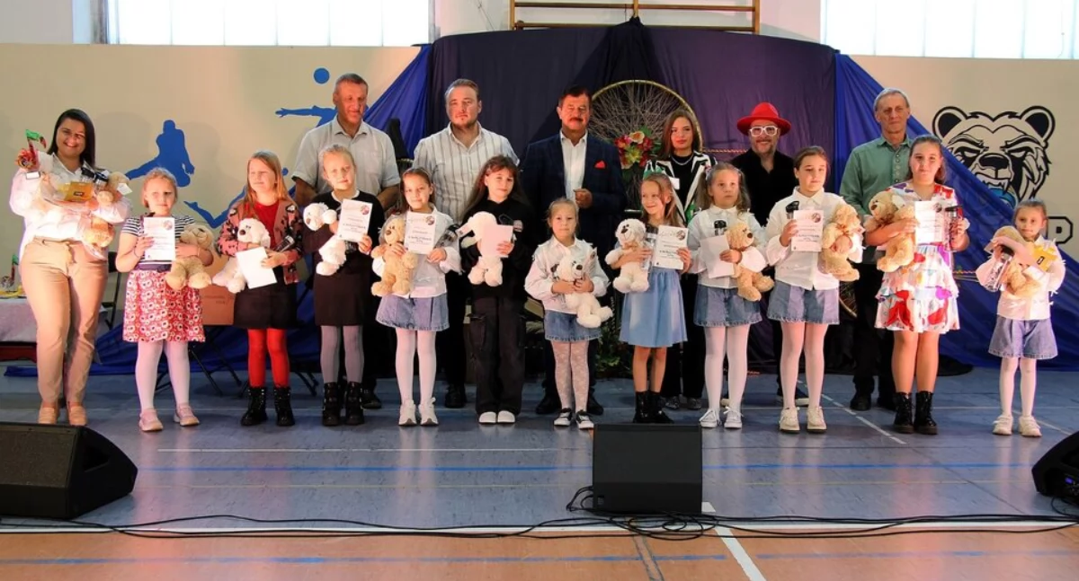 Ponad 30 wokalistów i 6 zespołów na scenie. Bursztynowa Nutka Starosty Kołobrzeskiego