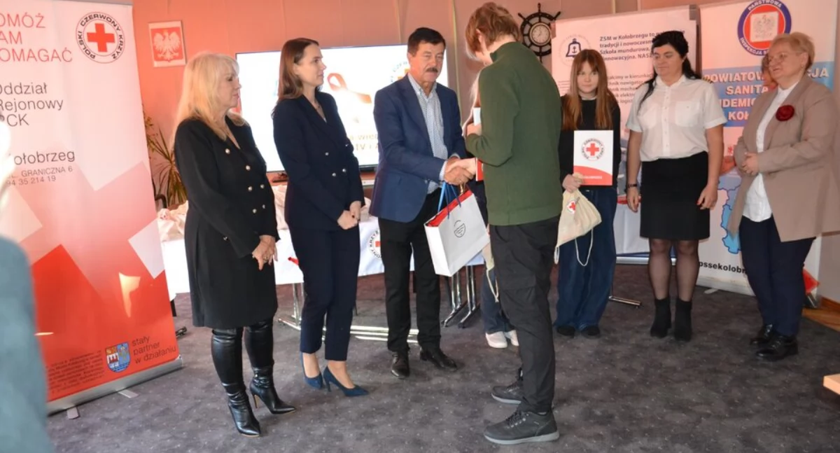 Kołobrzeskie szkoły w Olimpiadzie Wiedzy o HIV i AIDS. Znamy zwycięzców