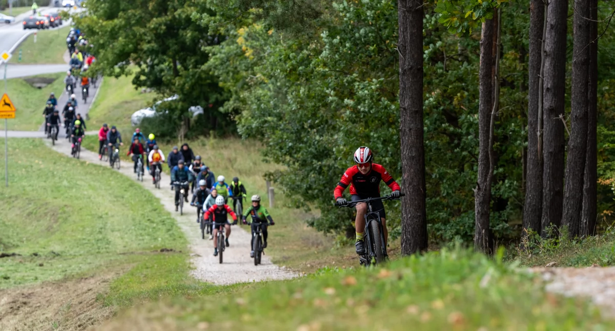 Inwestycje rowerowe na Pomorzu Zachodnim. Nowe trasy powstają w całym województwie