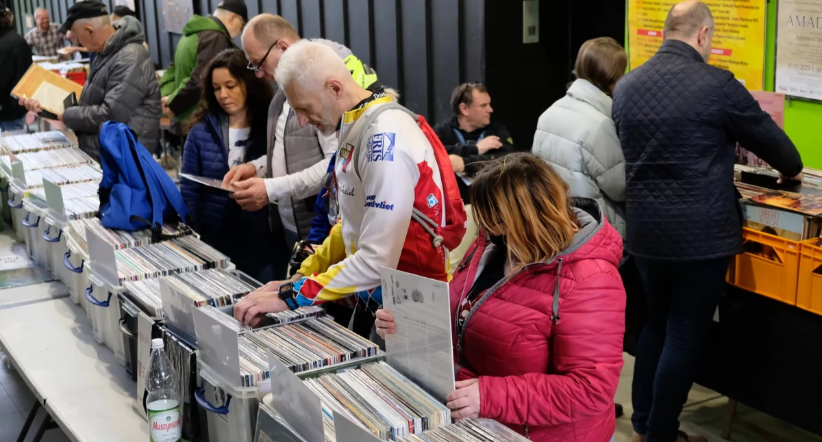 Raj dla kolekcjonerów. Kup, sprzedaj lub wymień się winylami, CD i kasetami