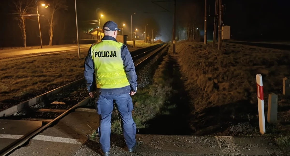 Nietrzeźwy rowerzysta, kontrole i wizytacje rodzin. Policyjny bilans akcji Bezpieczny Powiat