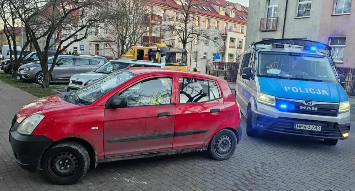 Potrójny zakaz i narkotyki. 57-latek zatrzymany w centrum