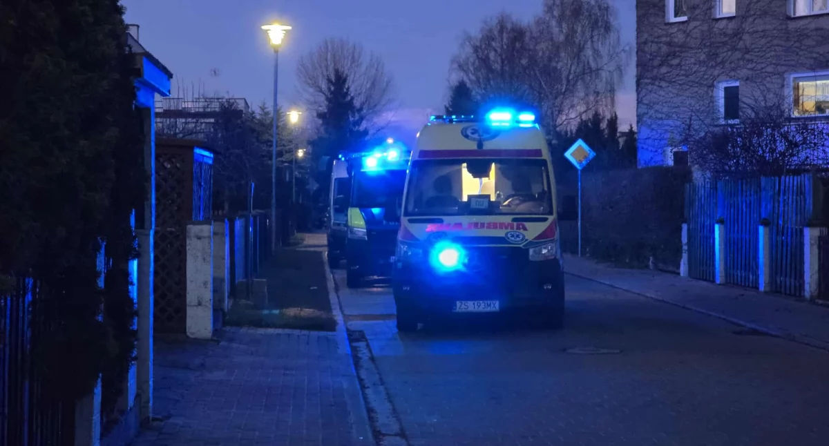 5-latka samotnie błąkała się po osiedlu. Rodzice byli pod wpływem alkoholu
