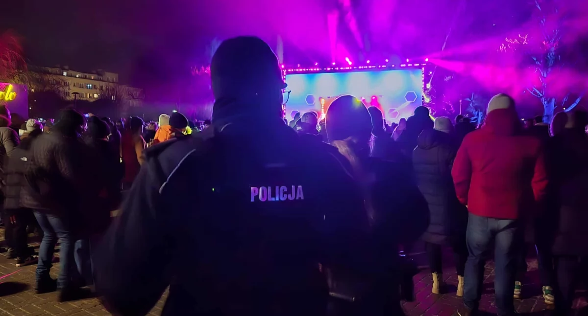 Miejski sylwester bez poważnych incydentów. Nad bezpieczeństwem czuwało 40 policjantów